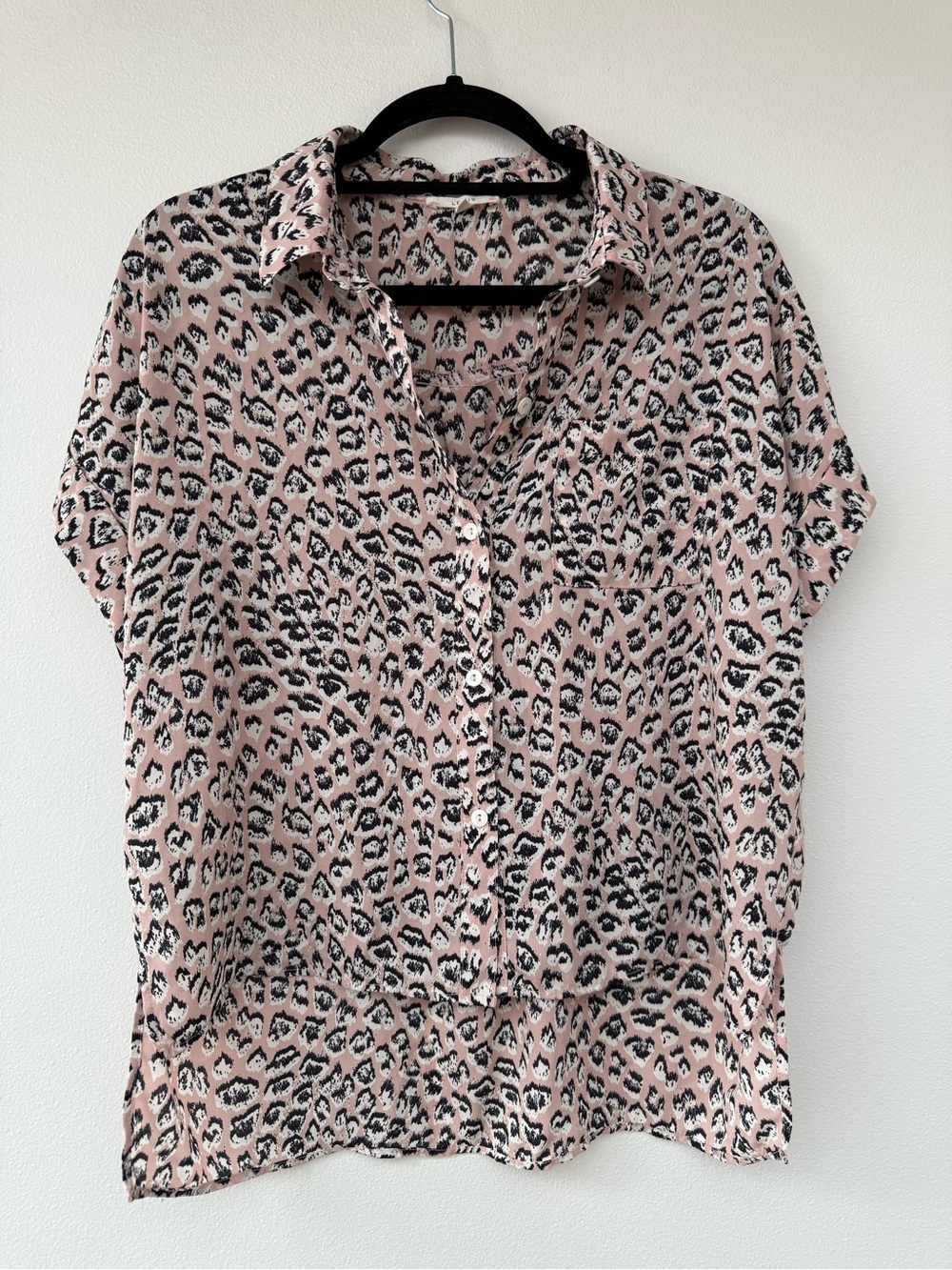 Le Lis Pink Leopard Print Button-Down Shirt